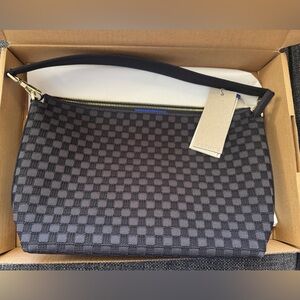 Rothy's The Daily Crossbody